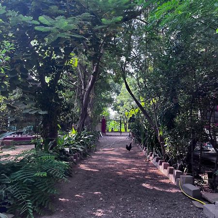 Sharad Baug Homestay Bhudzs Kültér fotó