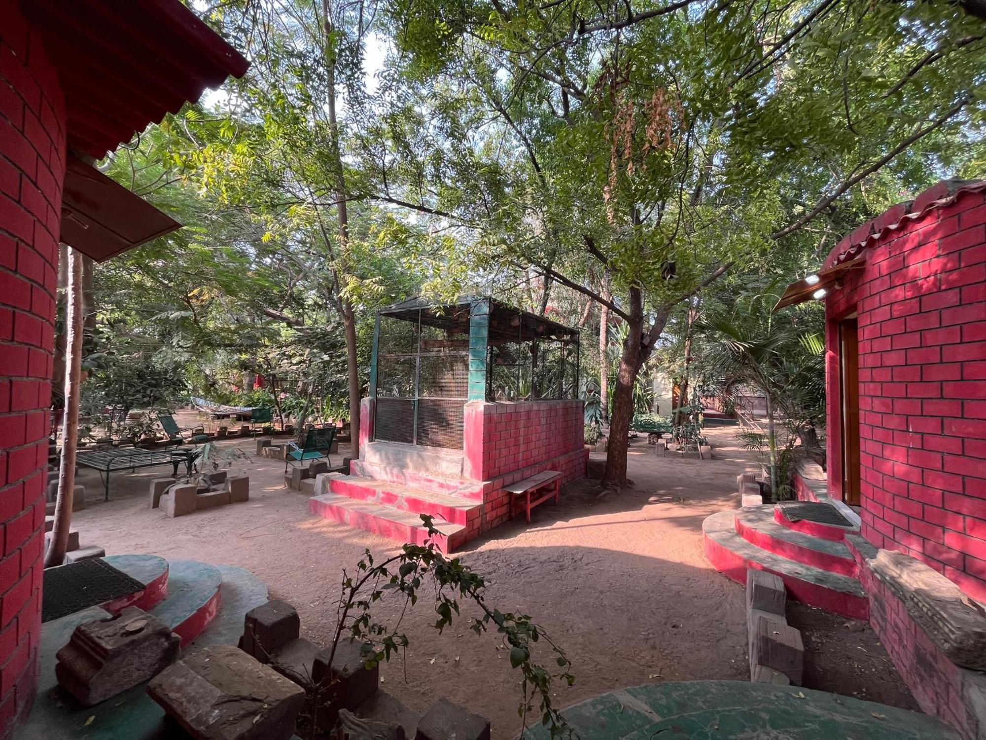Sharad Baug Homestay Bhudzs Kültér fotó