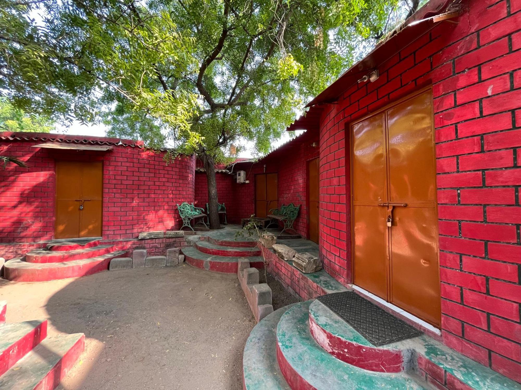 Sharad Baug Homestay Bhudzs Kültér fotó