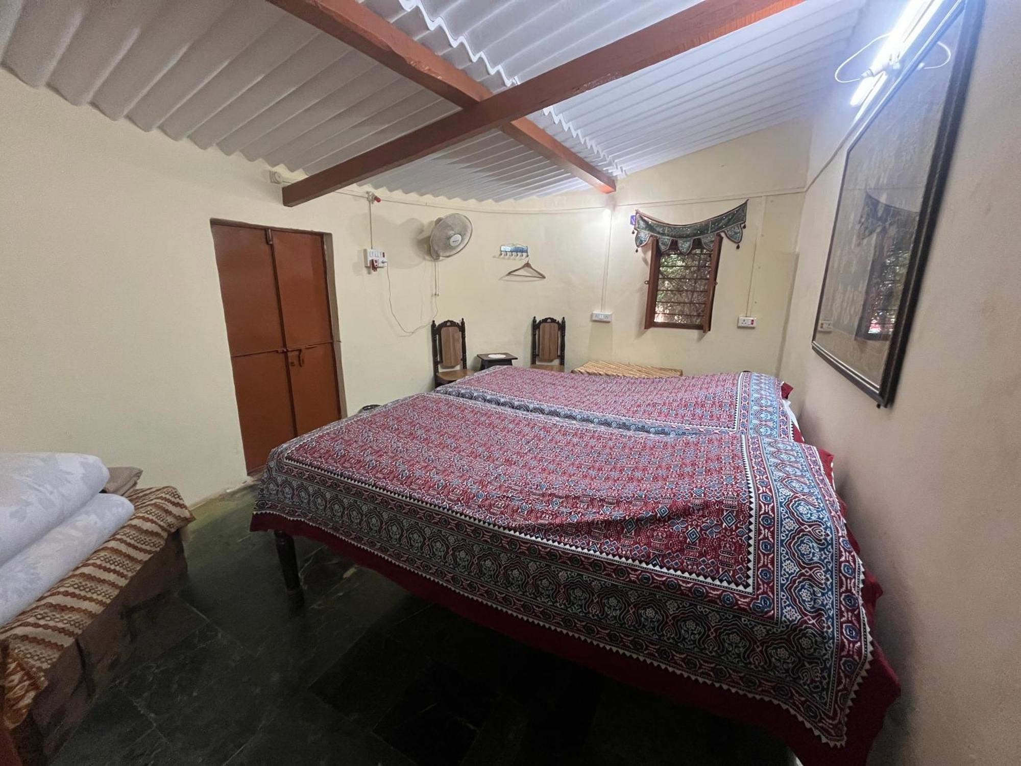 Sharad Baug Homestay Bhudzs Kültér fotó