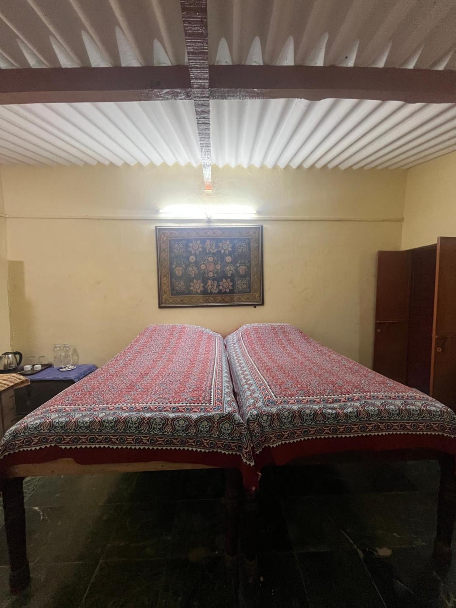 Sharad Baug Homestay Bhudzs Kültér fotó