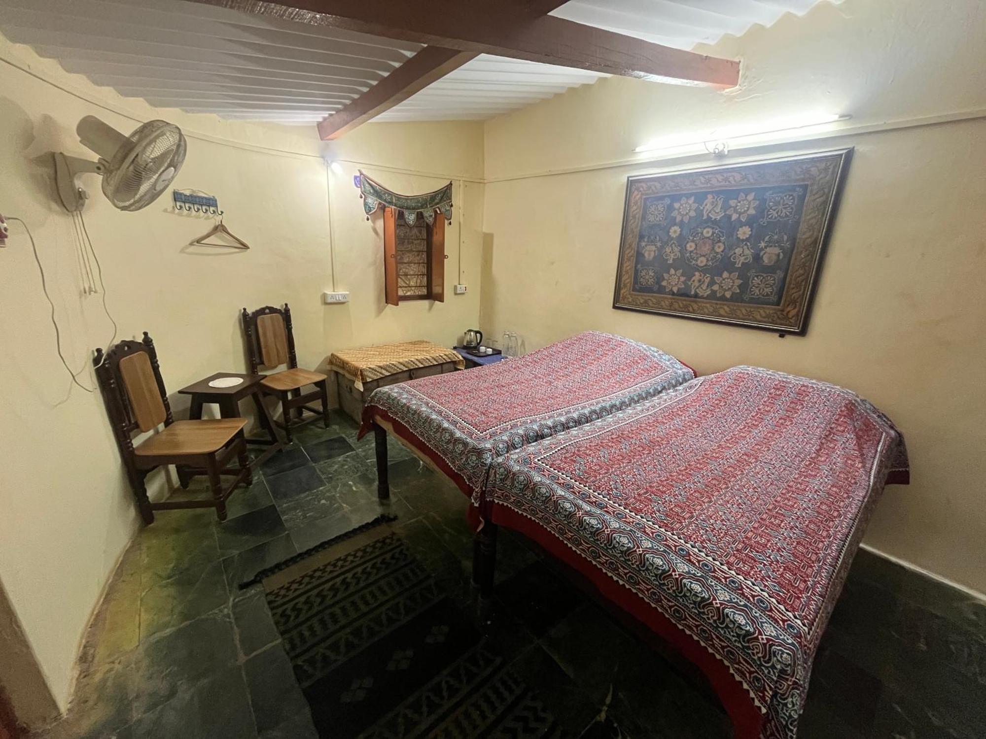 Sharad Baug Homestay Bhudzs Kültér fotó